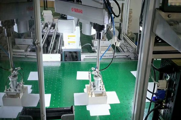 Máquina para formado de cajas